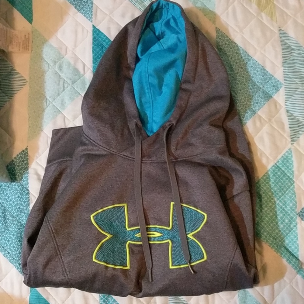 Under Armour Hoodie